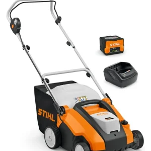 Günstig STIHL Vertikutierer RLA 240 inkl. Akku und Ladergerät