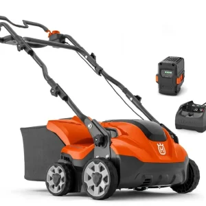Rabatt Husqvarna Akku-Vertikutierer S138i Set inkl. Akku / Ladegerät